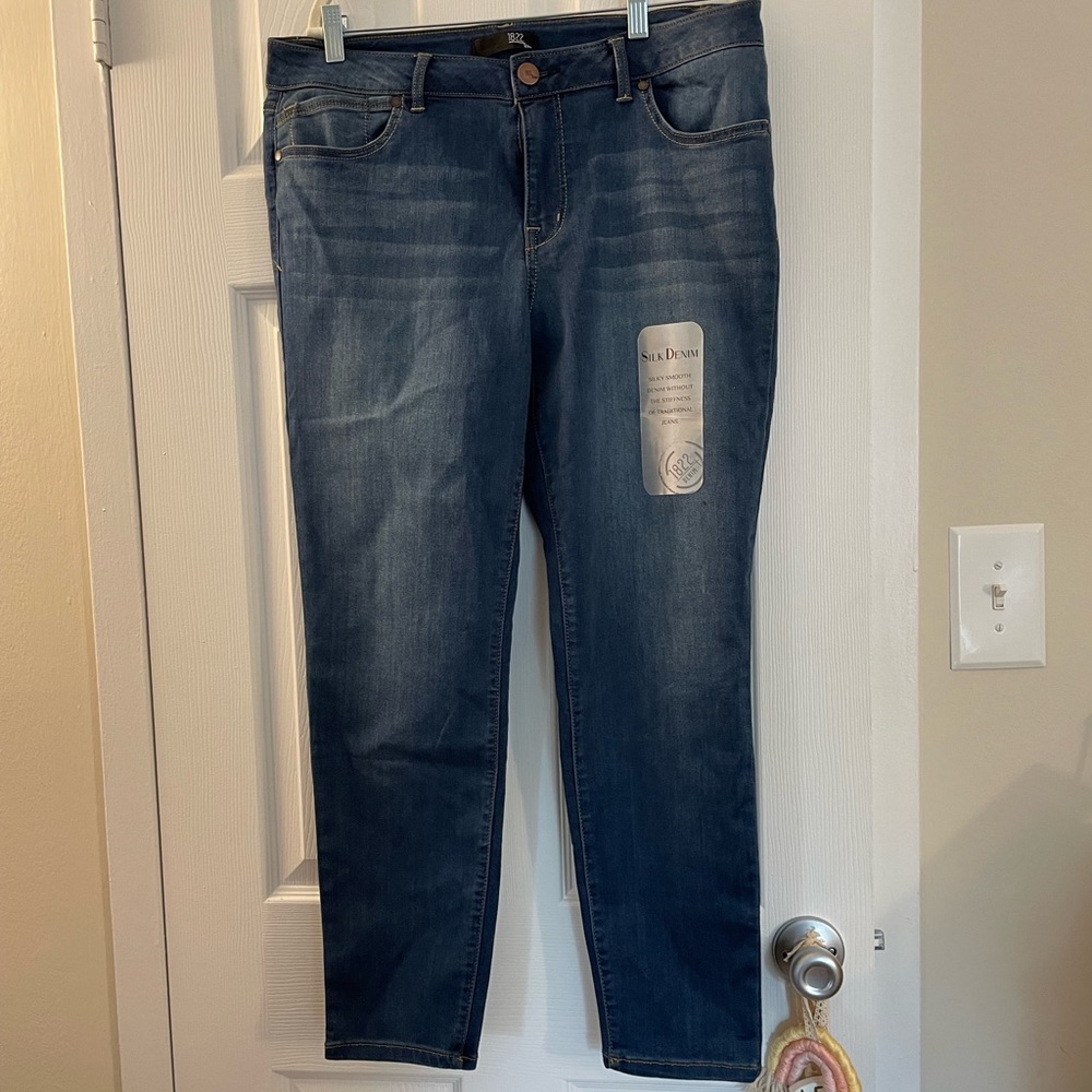 1822 Silk Denim Skinny Jeans